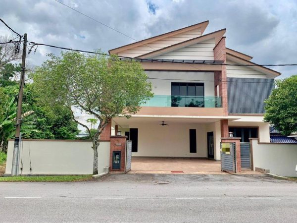 3 Storey Bungalow, Taman Bukit Meringin, Kajang