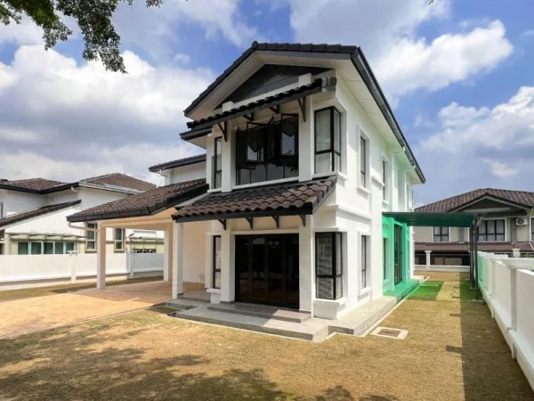 Saujana Villa, Kajang Double Storey Bungalow House for Sale